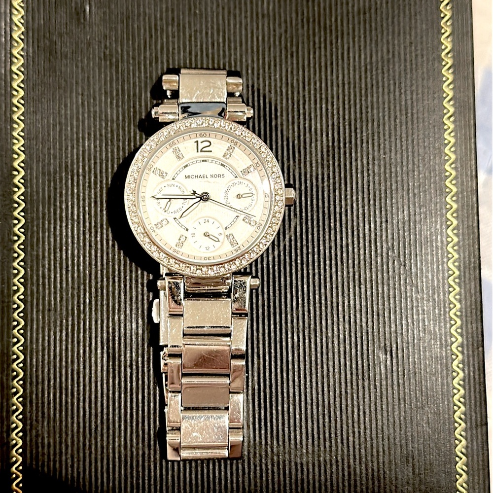 Michael Kors Stainless Steel Silver-tone Pave Women’s Watch